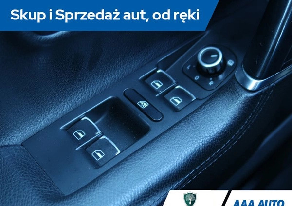 Volkswagen Passat CC cena 30000 przebieg: 203514, rok produkcji 2008 z Mińsk Mazowiecki małe 232